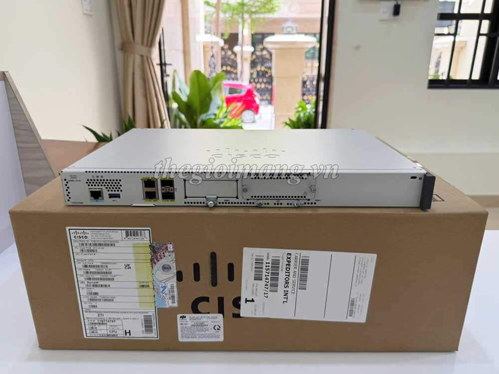 Cisco C8200L-1N-4T 