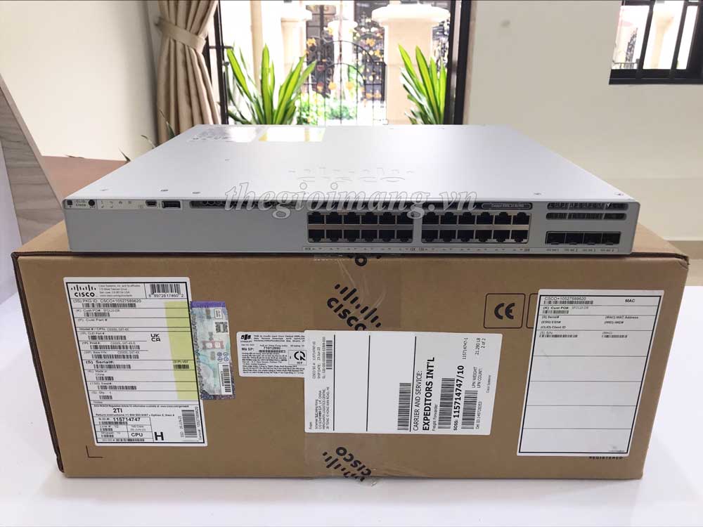 Cisco C9300L-24T-4X-E 