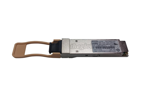 Module HPE X150 100G QSFP28...